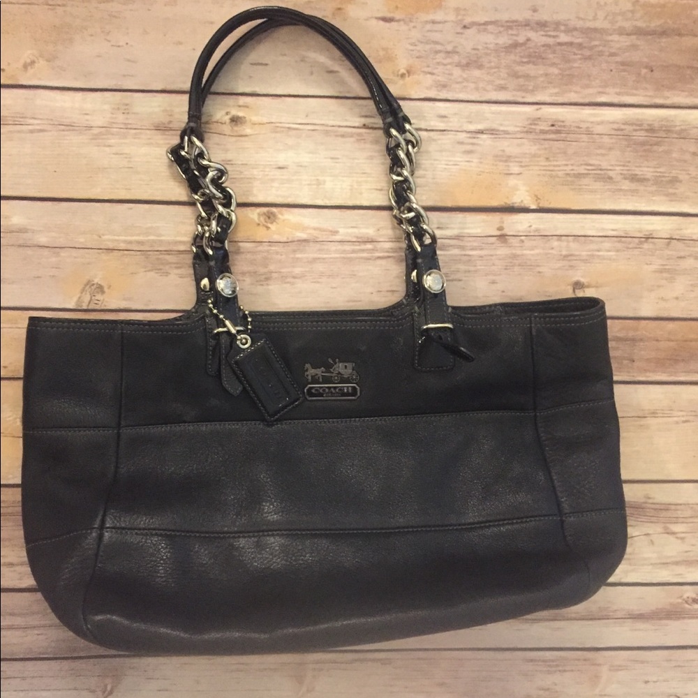 Coach purse. Black leather with silver detail